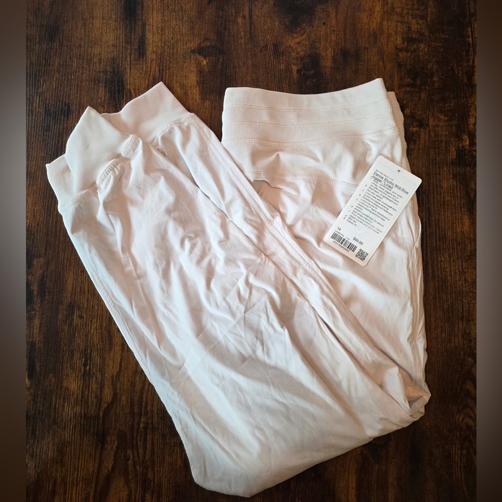 Lululemon Dance Studio Mid-Rise Jogger Size 14 New